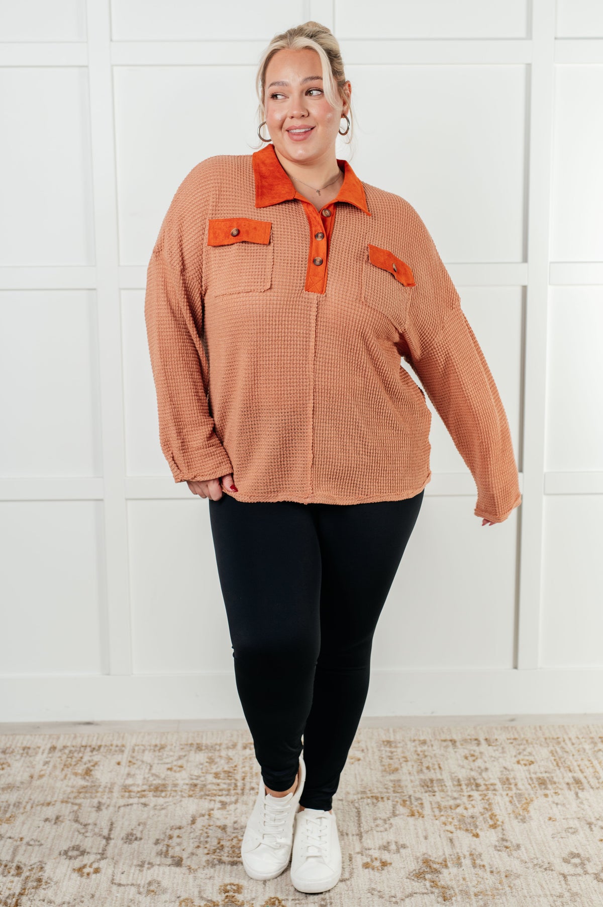 No puedo imaginar por qué Top con ribete en contraste de punto gofre