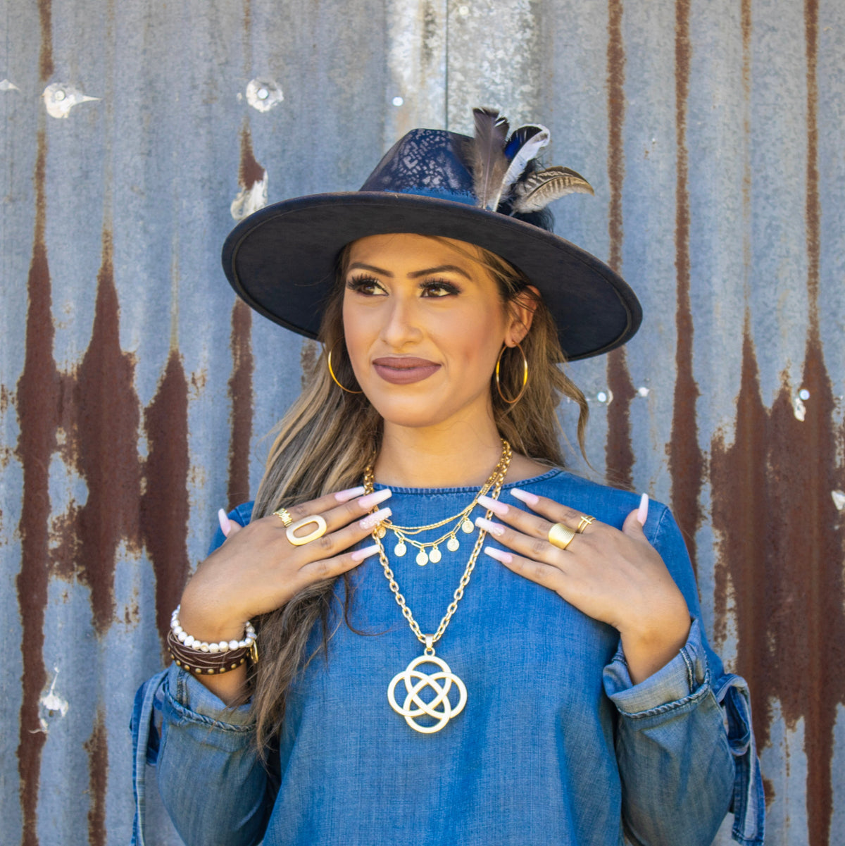 Pendientes de aro grandes de acero inoxidable chapados en oro de 18 quilates (219c) 