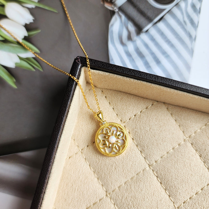Opera Golden Necklace | Mother of Pearl Pendant Necklace