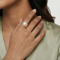 Golden Tide Pearl Ring - The GlamBox Jewels Boutique