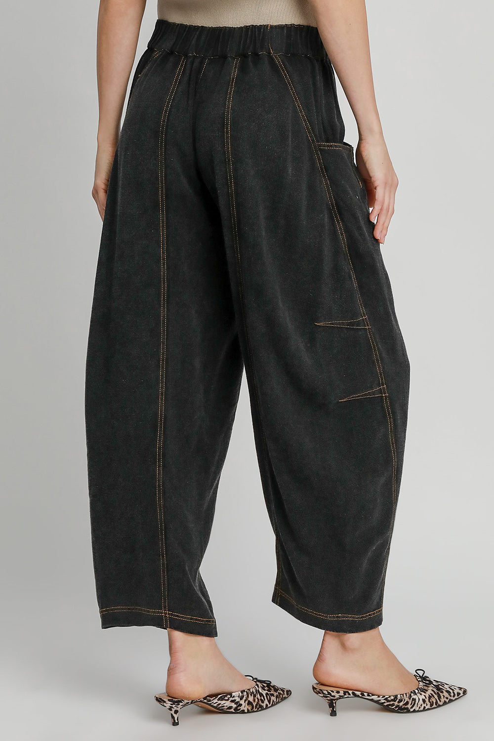 Elastic Waist Baggy Fit Pants with Pockets