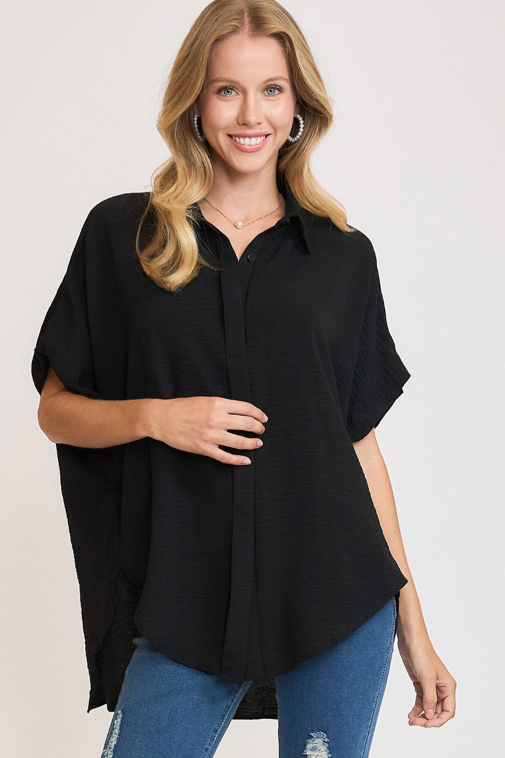 High-Low Button Up Short Sleeve Shirt