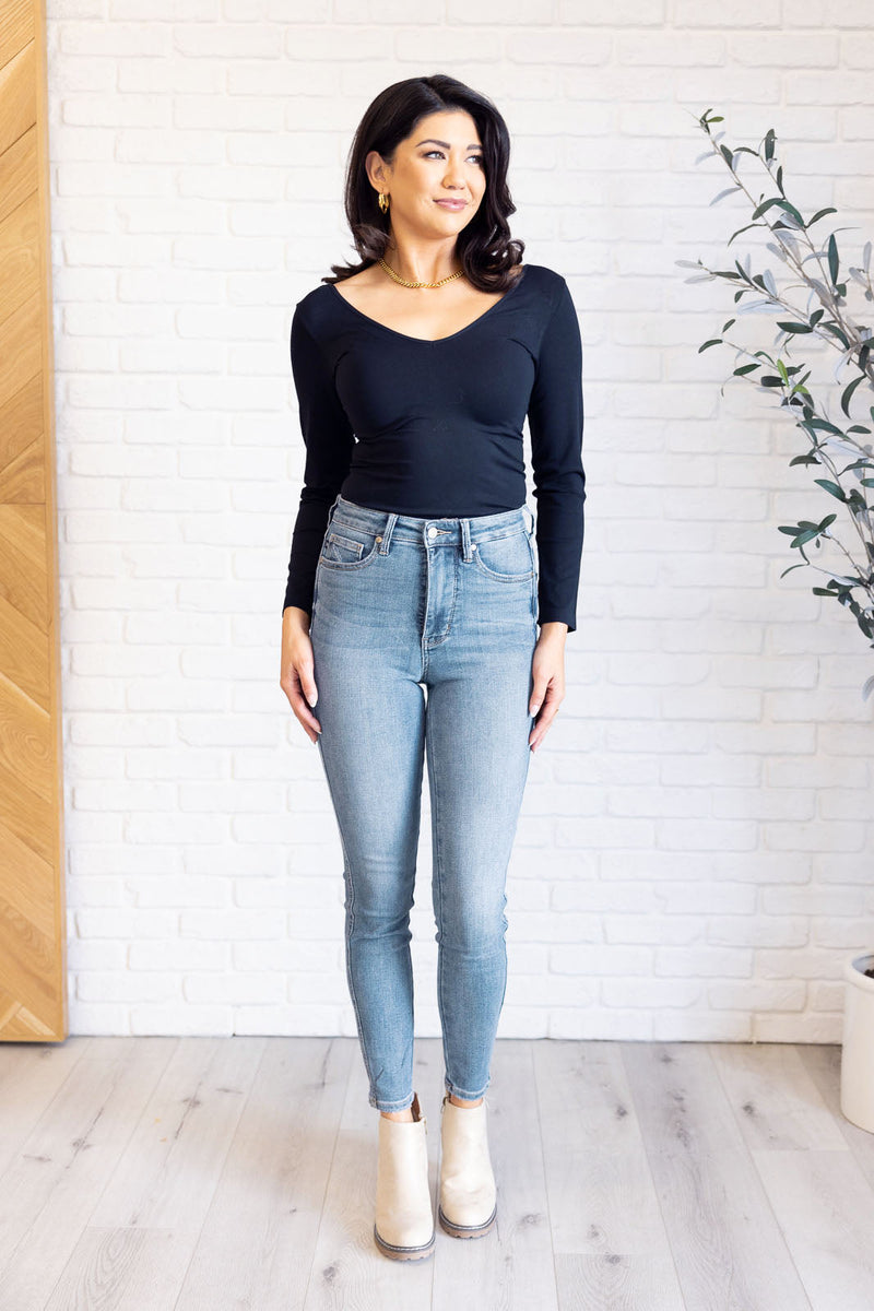 High Rise Control Top Contrast Wash Skinny Jeans