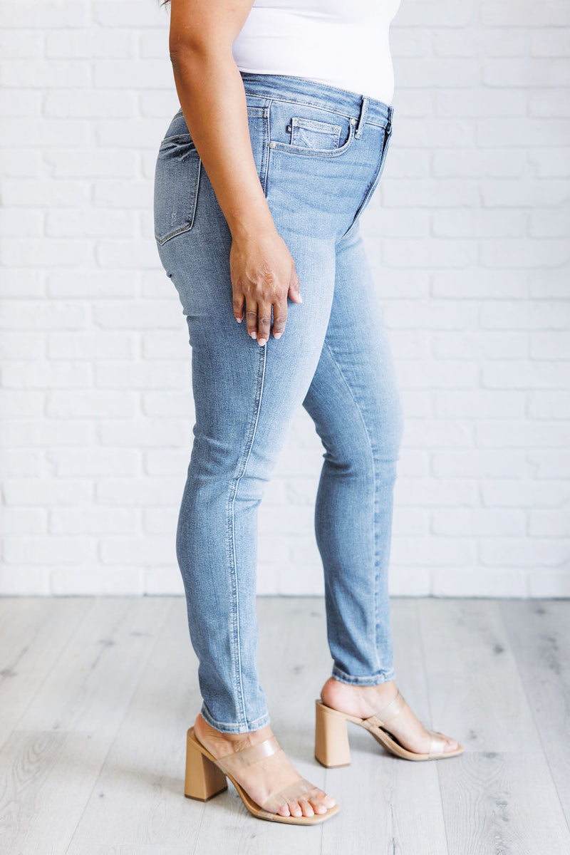 High Rise Control Top Contrast Wash Skinny Jeans