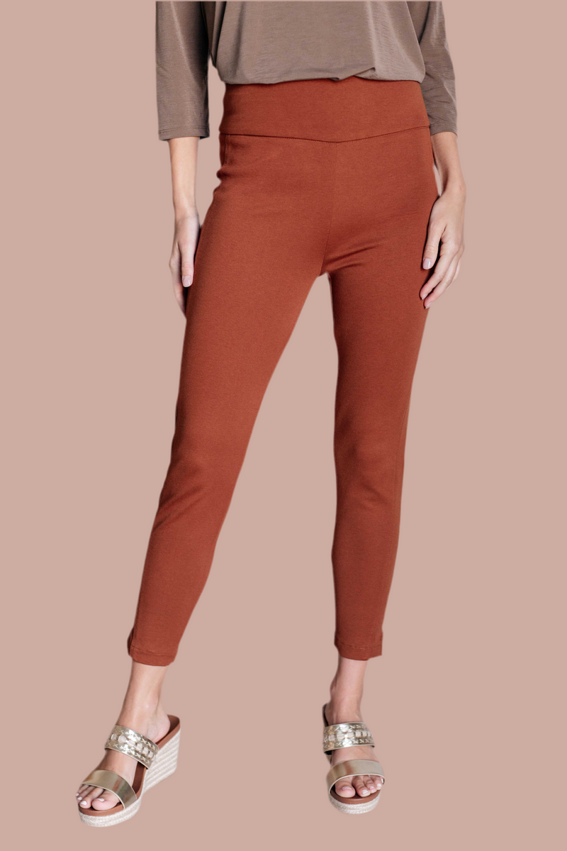 Magic Ankle Crop Skinny Pants in Rust