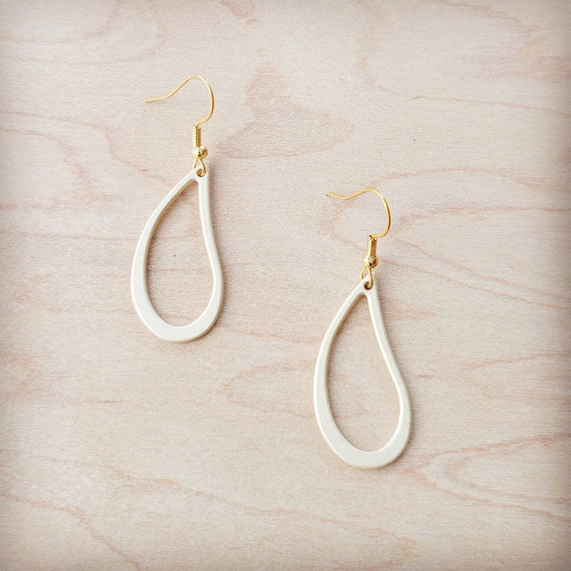 **Matte Gold Teardrop Earrings 200f