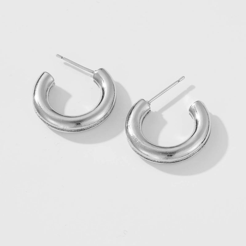 925 Sterling Silver C-Hoop Earrings