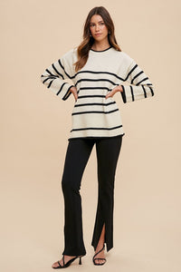 ide Slit Striped Round Neck Sweater