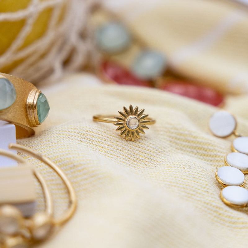 Anemone's Charm Ring