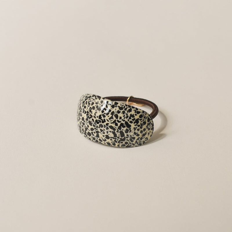 Curved Oval Resin Ponytail Hair Tie | Leopard Print