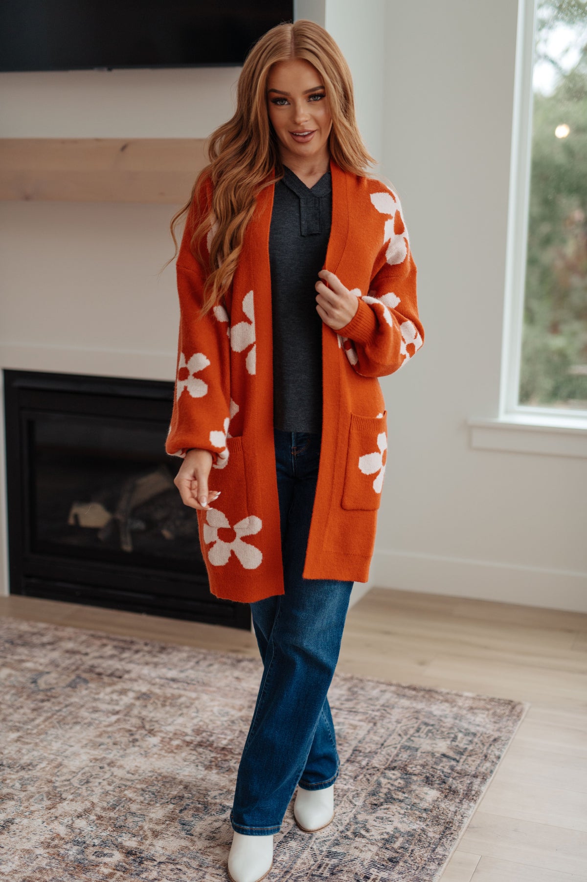 Top de manga larga con amuleto de la buena suerte