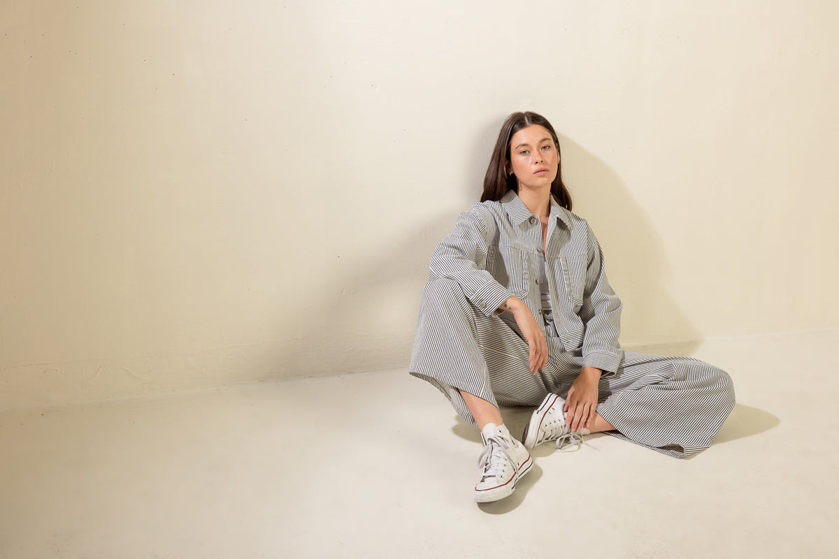 Sinceramente te amo chaqueta corta de sarga