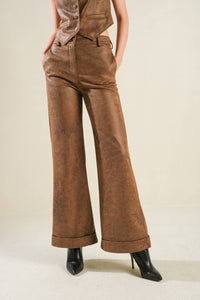  Gift From Love leather pants close-up detail of pockets and closure