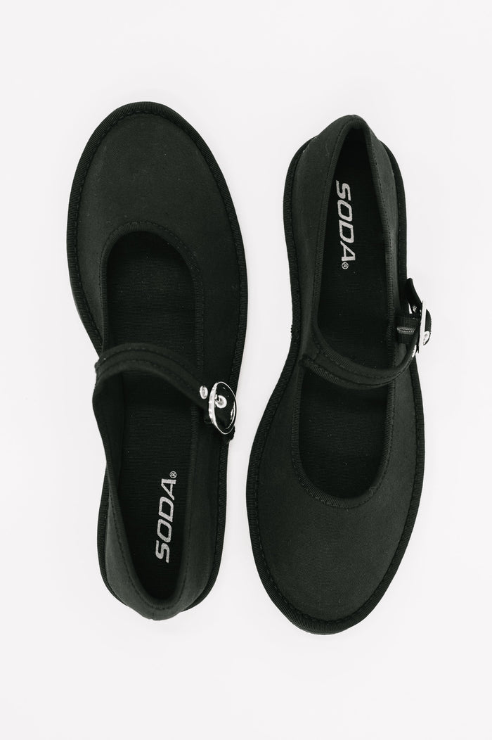 Fleta Buckle Flats in Black