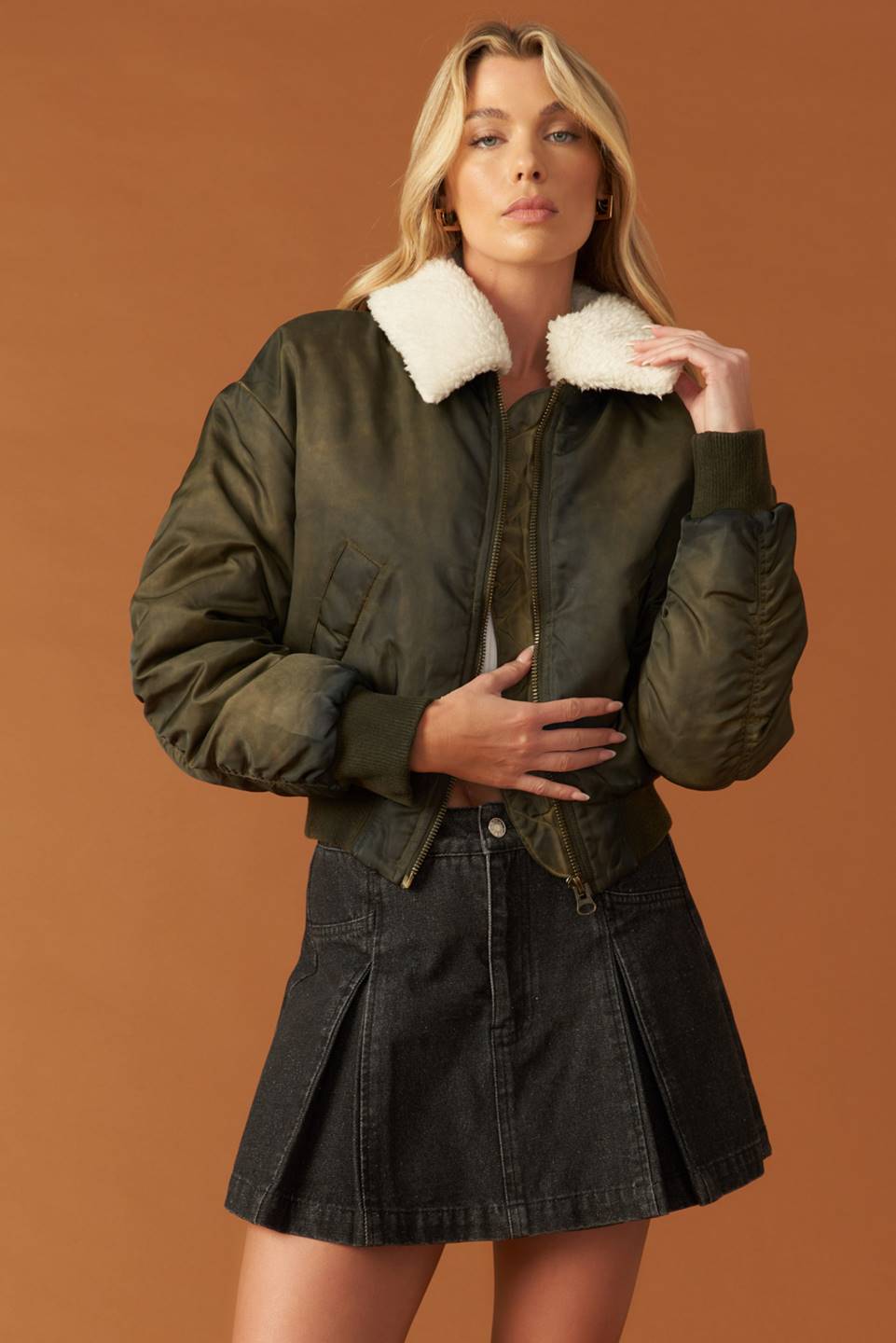 CHAQUETA BOMBER TEJIDA EN TRANCE