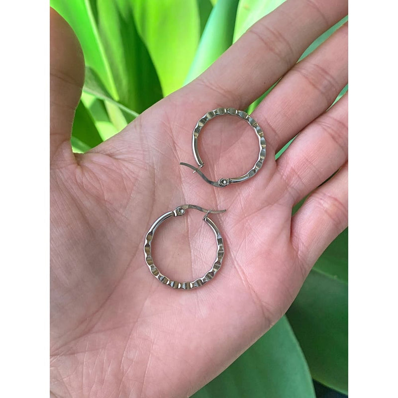 HAMMERED HOOPS