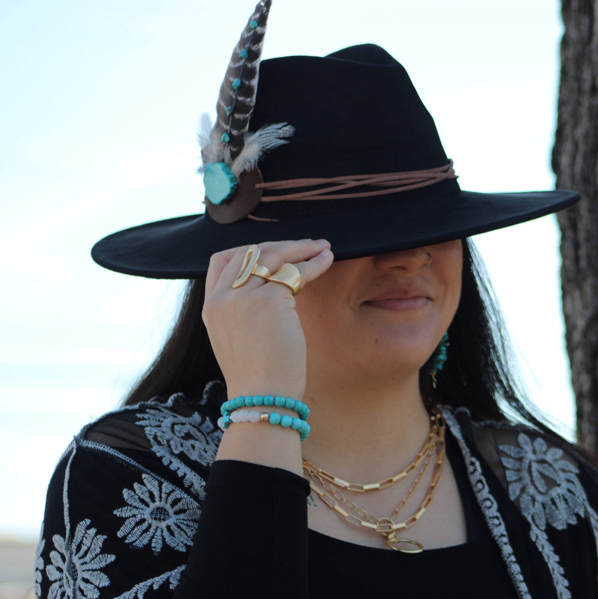 Gold Large Chain Link Layering Necklace 22" length 255o