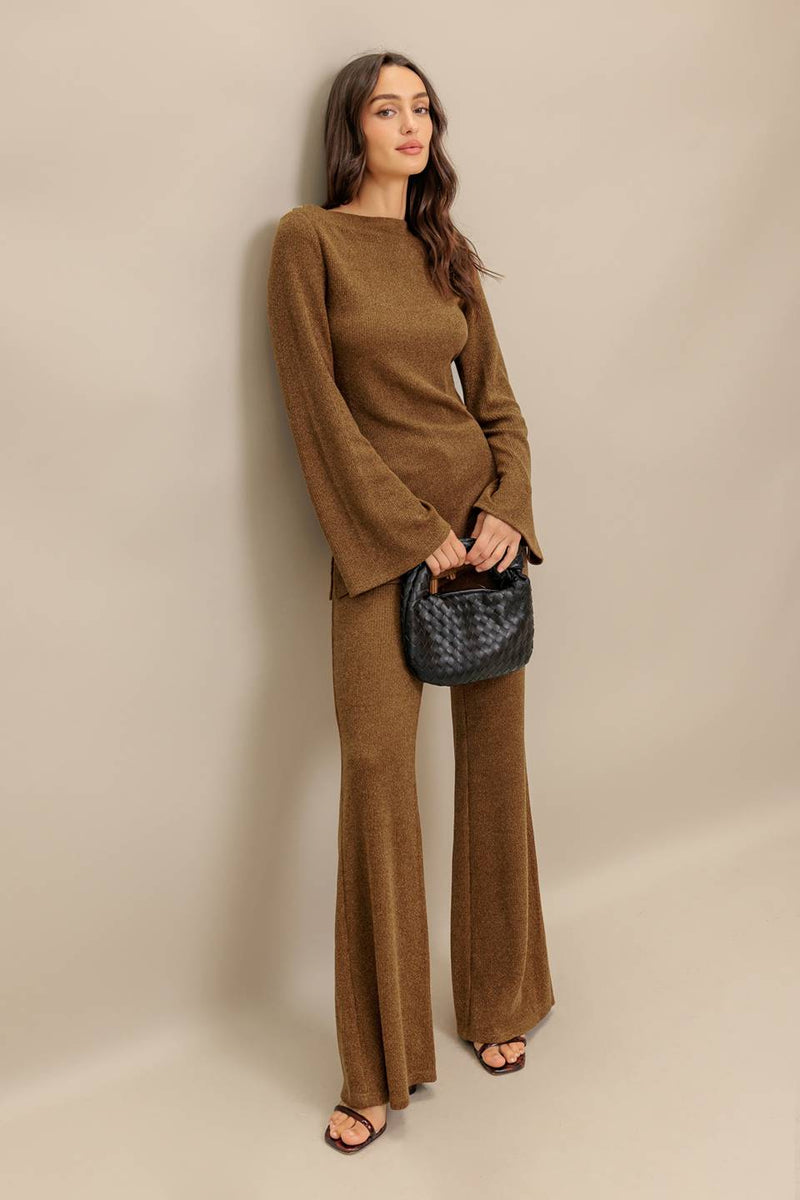 FLARE TOUCH SOLID TUNIC TOP