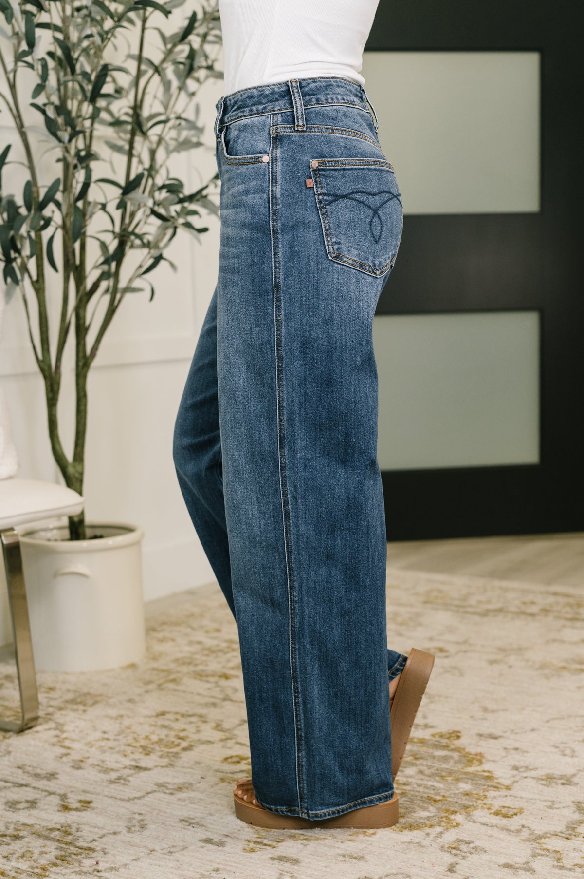 Marie High Waist Wilhelmina Baggy Jeans - The GlamBox Jewels Boutique