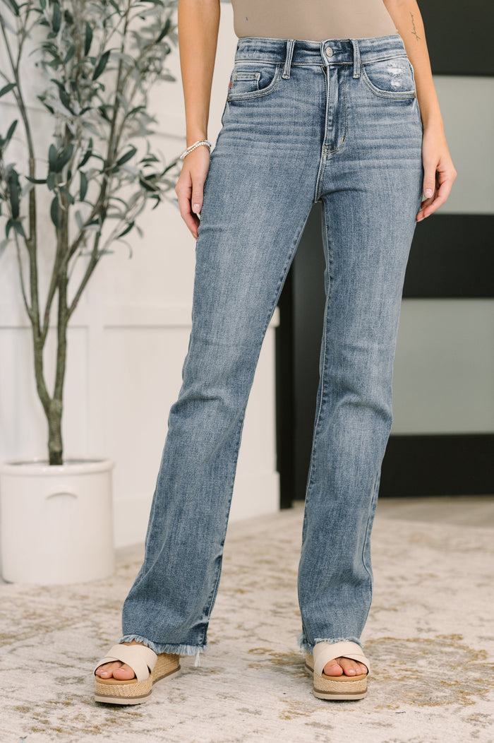 Robin High Waist Bootcut with Fray Hem
