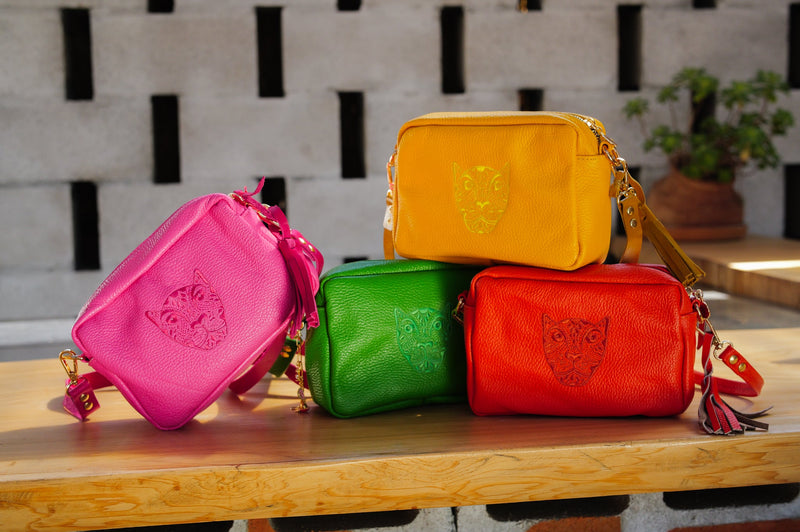 Jaguar Lucia Crossbody Bag// Hot Pink