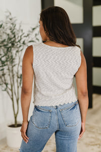 Camiseta de tirantes con dobladillo en forma de lechuga en gris jaspeado