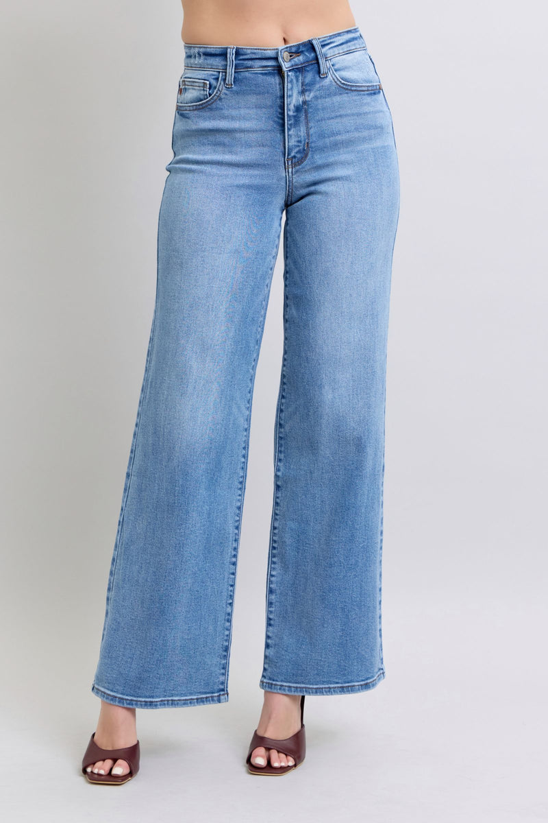 Wide Leg Jeans with Pockets