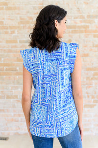 Top con cuello en V Keep Me Coming en color marfil real