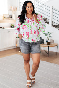 Thinking On It Top floral con espalda abierta