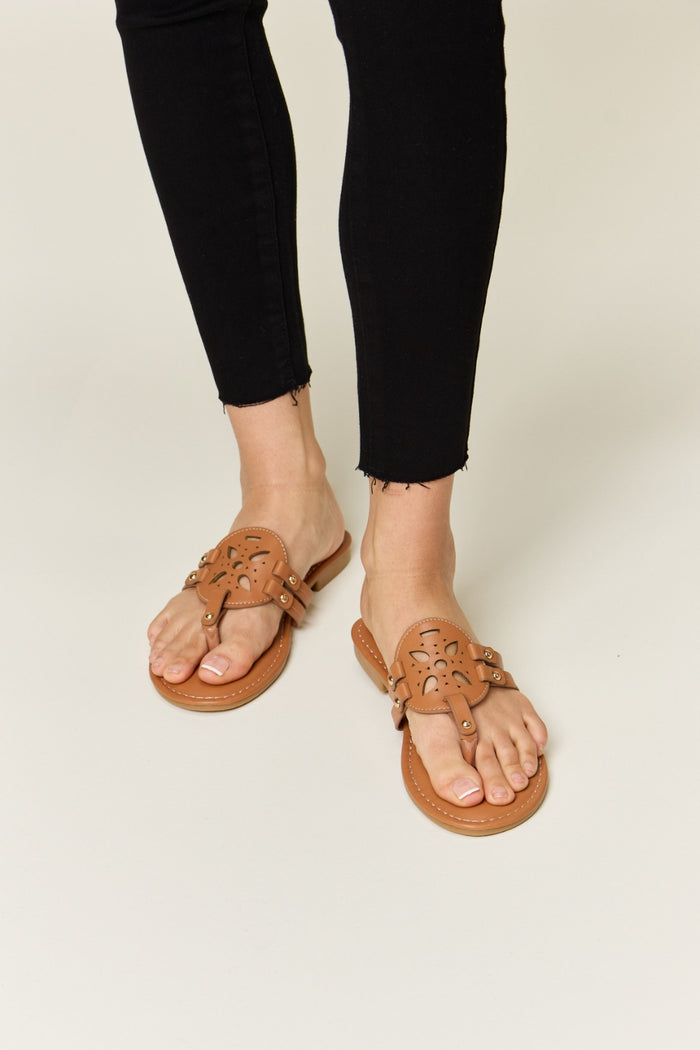 Forever Link Cutout Open Toe Sandals