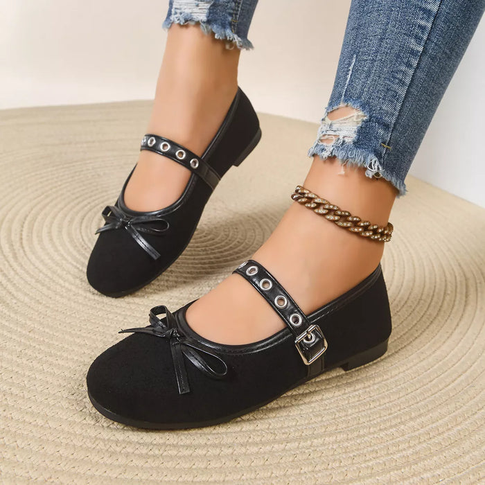 Round toe bow slip-on shoes from Trendsi featuring a sleek design and comfortable fit, perfect for casual or dressy occasions.