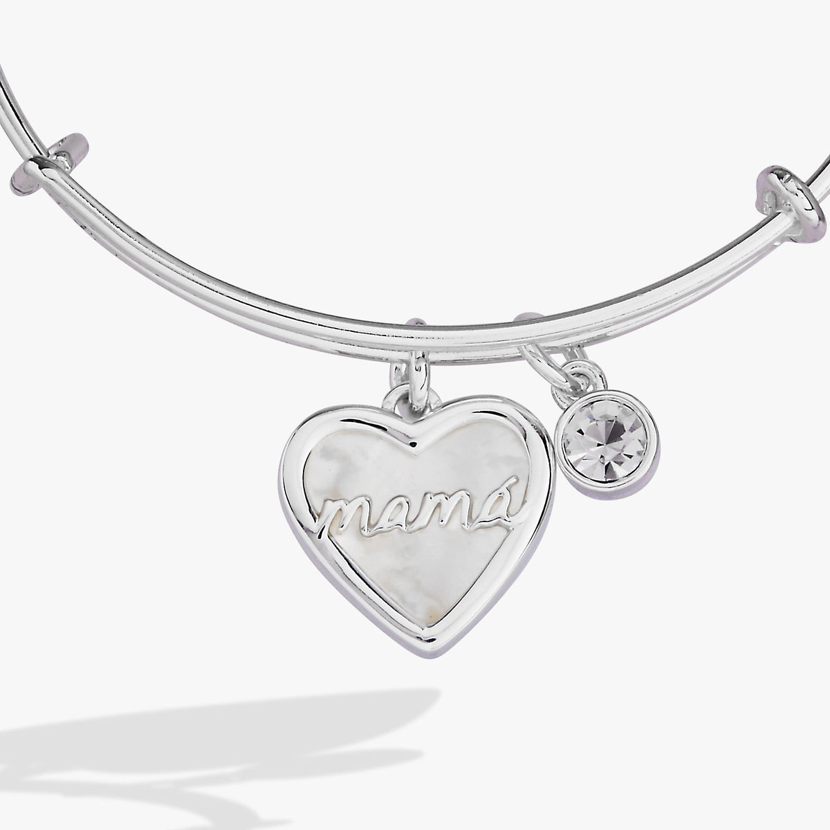 Mamá Mother of Pearl Heart Charm Bangle