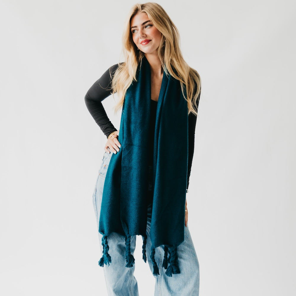 Twyla Twisted Tassel Scarf