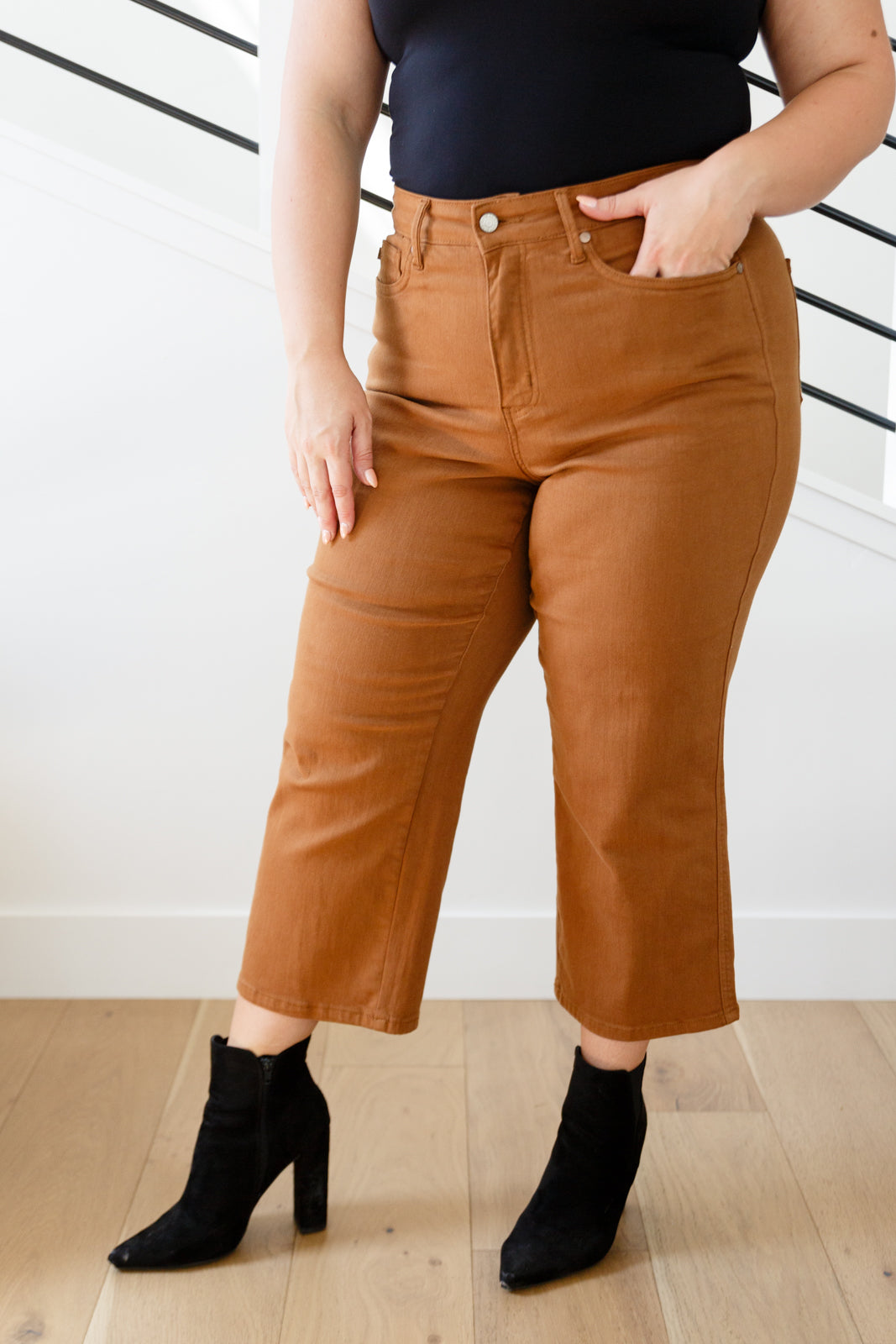 Briar Wide Leg Crop Jeans