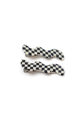 Wavy Checkered Clip Set